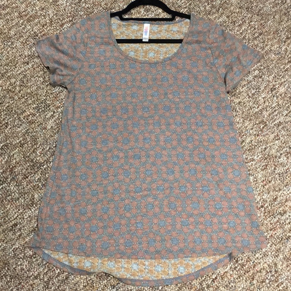 LuLaRoe Classic T